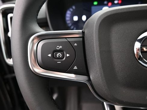 New 2026 Volvo XC40 B5 Ultra w/ Protection Package Premier image 14