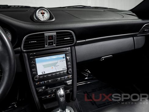 Used 2011 Porsche 911 Carrera S image 39