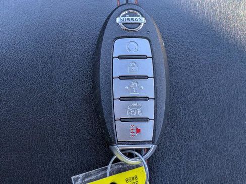 Used 2024 Nissan Altima 2.5 SR FWD image 26