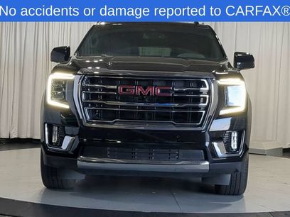 Used 2023 GMC Yukon SLT w/ SLT Premium Package
