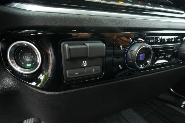 Used 2026 Chevrolet Silverado 1500 RST w/ RST Select Package AWD/4WD image 21