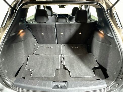 Used 2025 Nissan Kicks SV AWD/4WD image 22