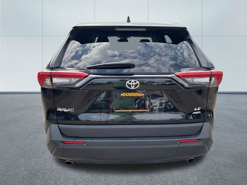 Used 2025 Toyota RAV4 LE AWD/4WD image 3