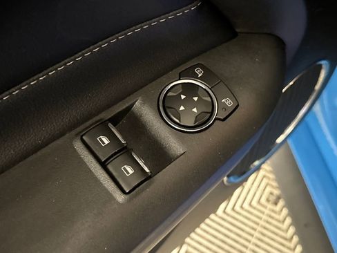 Used 2022 Ford Mustang Premium image 13