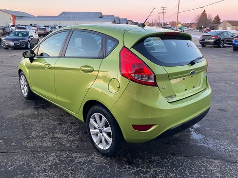 Used 2012 Ford Fiesta SE image 5
