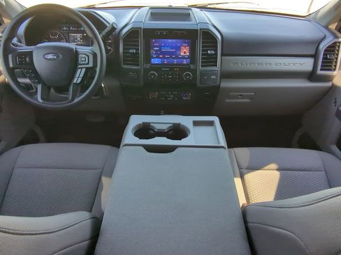 Used 2022 Ford F250 XLT image 13