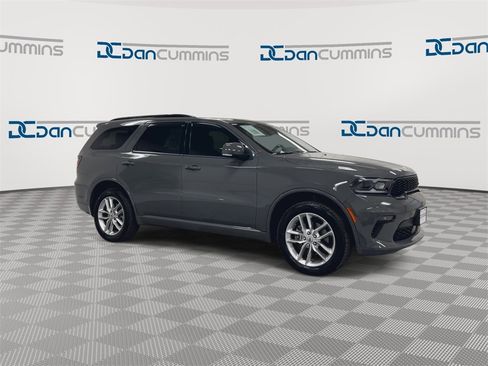 Used 2022 Dodge Durango GT image 2