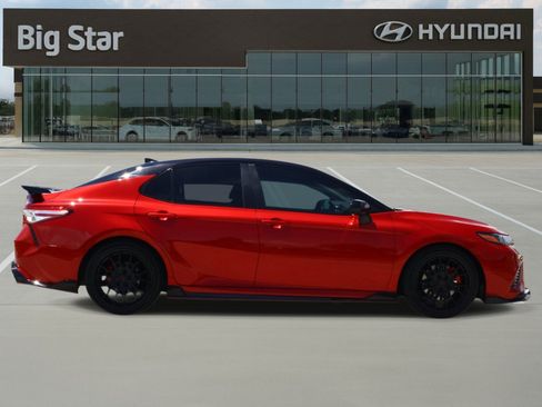 Used 2020 Toyota Camry TRD FWD image 5