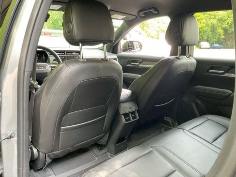 Used 2025 GMC Terrain Elevation FWD image 30