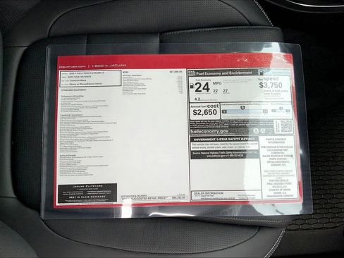 New 2025 Jaguar F-PACE R-Dynamic S image 15