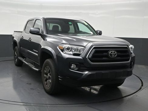 Used 2023 Toyota Tacoma SR5 RWD image 8
