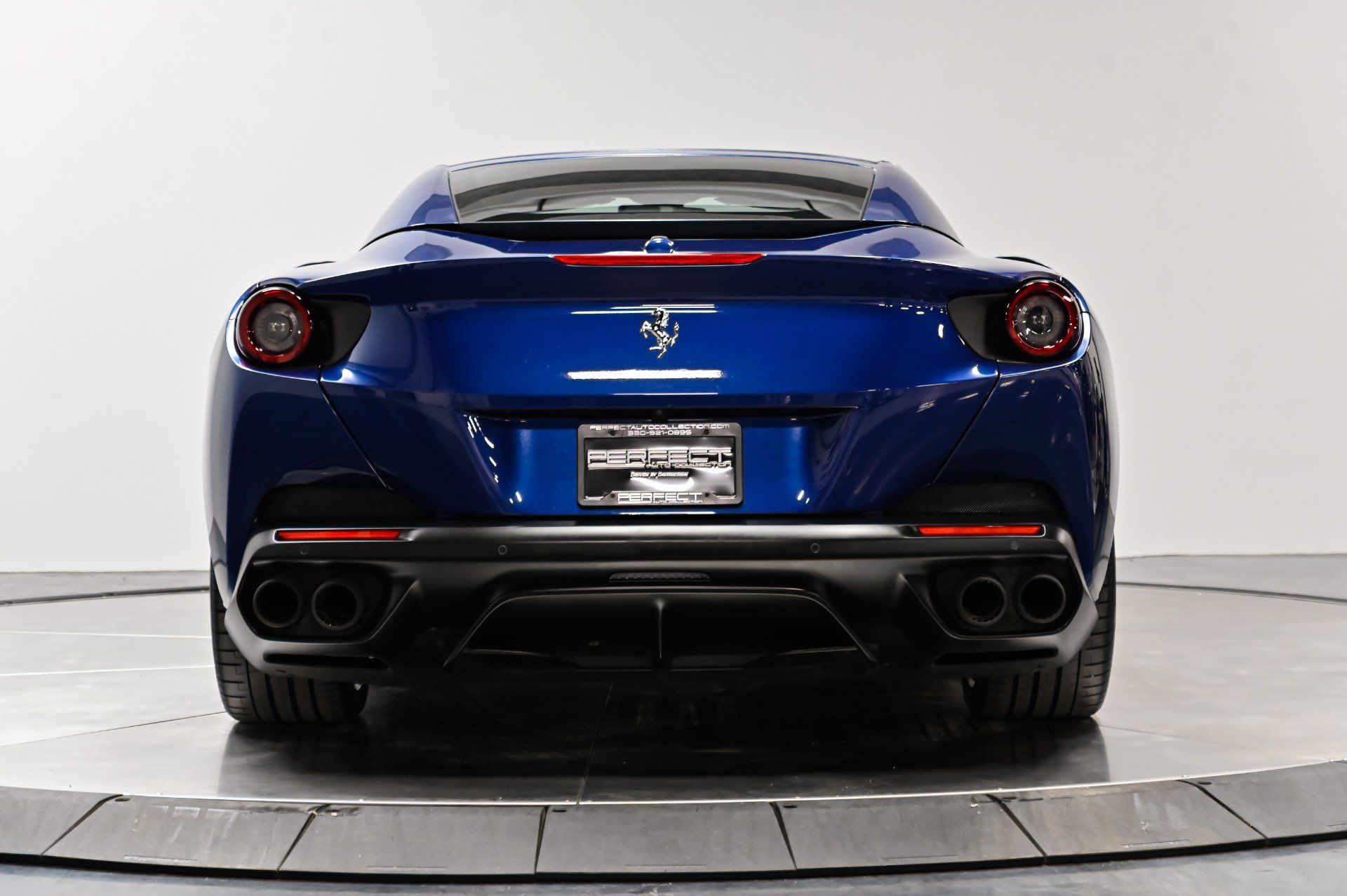 Used 2019 Ferrari Portofino RWD image 37