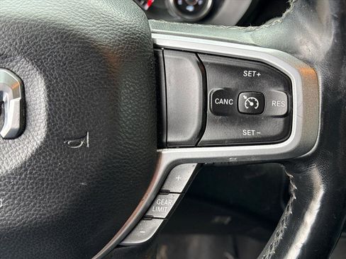 Used 2019 RAM 1500 Big Horn image 18