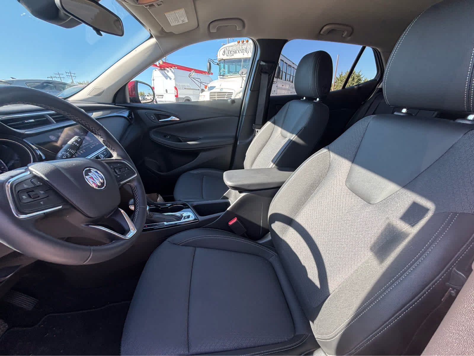 Used 2023 Buick Encore GX Select FWD image 3