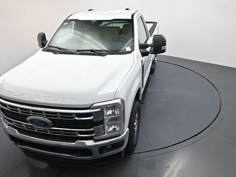 New 2025 Ford F350 XLT w/ FX4 Off-Road Package image 17
