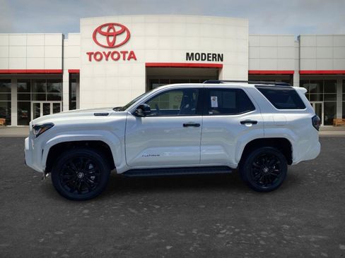 Used 2026 Toyota 4Runner Platinum AWD/4WD image 7