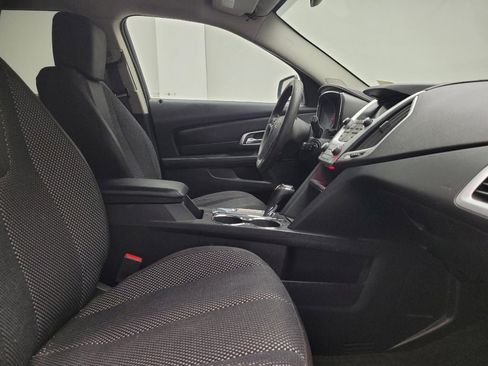 Used 2017 GMC Terrain SLE image 21