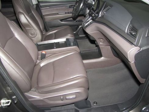 Certified 2020 Honda Odyssey EX-L image 18