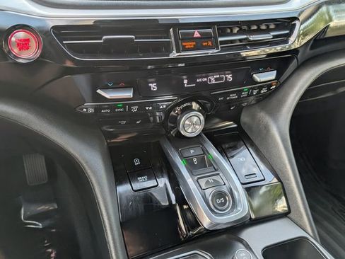 Certified 2024 Acura MDX SH-AWD w/ Technology Package image 27
