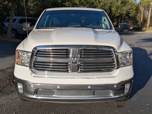 Used 2019 RAM 1500 Big Horn image 9