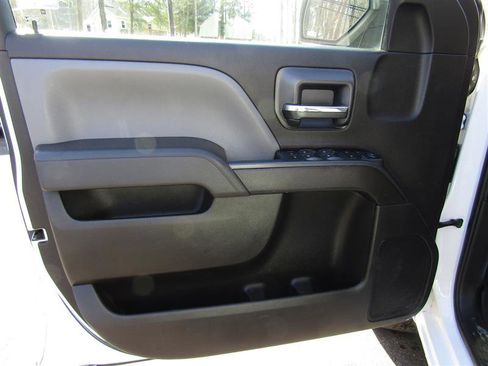 Used 2017 GMC Sierra 1500 4x4 Double Cab w/ Sierra Convenience Package image 9