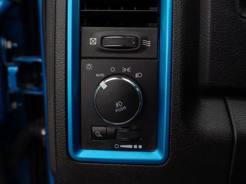 Used 2018 RAM 1500 Sport w/ Hydro Blue Sport Package image 16