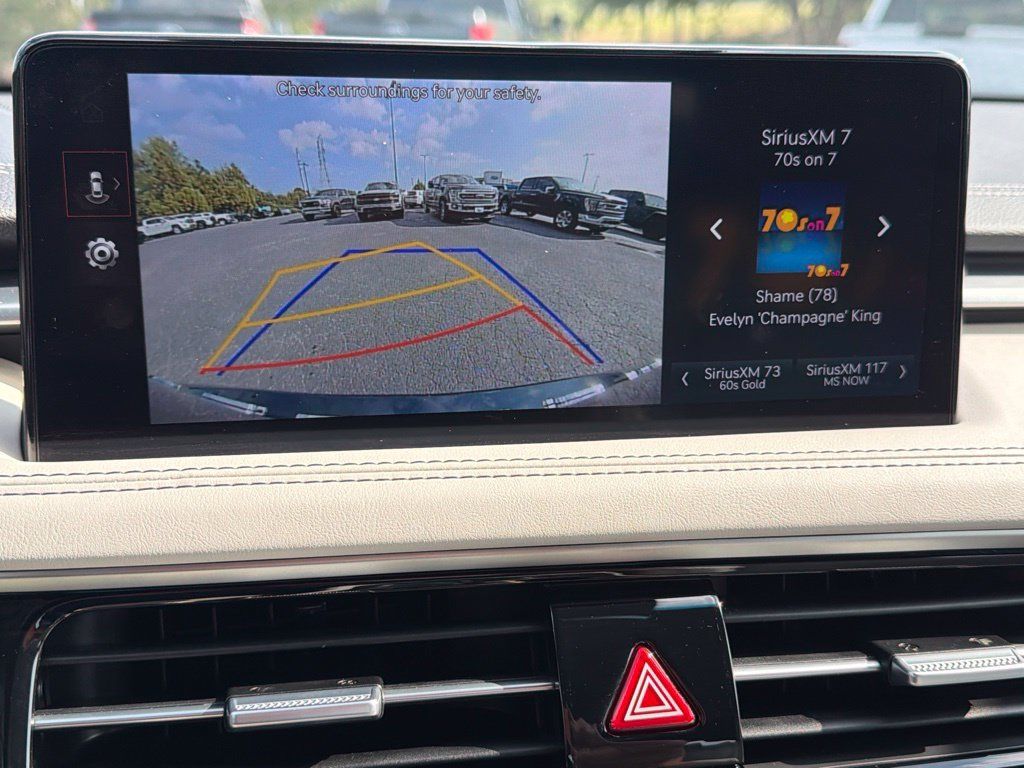 Used 2025 Genesis G70 2.5T AWD/4WD image 3
