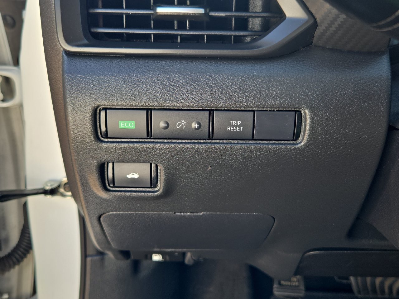 Certified 2024 Nissan Sentra S FWD image 19