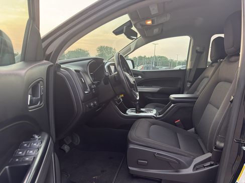 Certified 2021 Chevrolet Colorado LT w/ Redline Special Edition AWD/4WD image 12