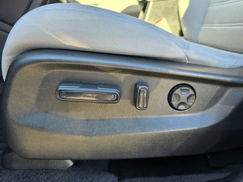 Used 2021 Honda CR-V EX image 24