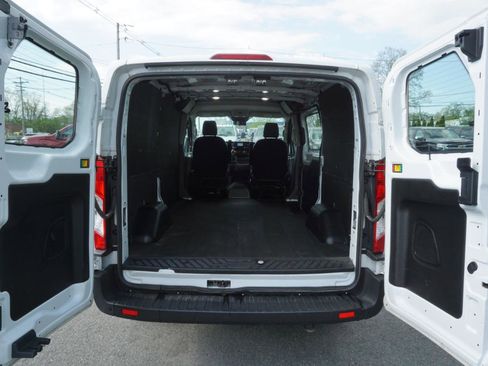 Used 2022 Ford Transit 250 Low Roof w/ Load Area Protection Package RWD image 8
