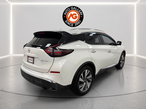 Used 2020 Nissan Murano SL w/ Moonroof Package AWD/4WD image 3