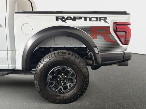 Used 2025 Ford F150 Raptor w/ Equipment Group 803A Raptor R AWD/4WD image 12