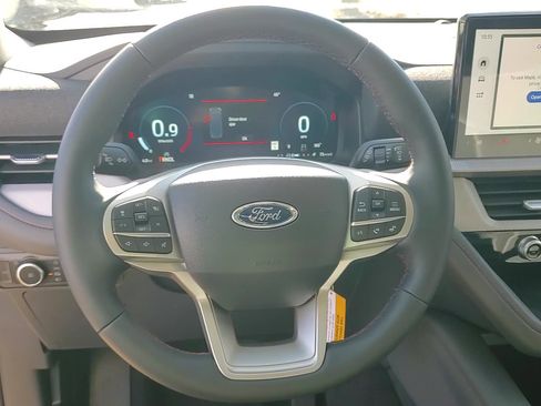 New 2025 Ford Explorer Active w/ Active Comfort Package image 24