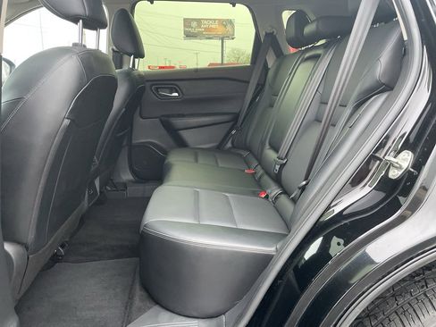 Certified 2023 Nissan Rogue SV w/ SV Premium B Package image 20