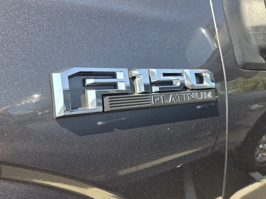 Used 2015 Ford F150 Platinum w/ Equipment Group 701A Luxury AWD/4WD image 3