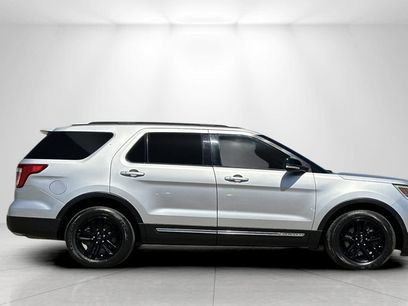 Used 2017 Ford Explorer XLT w/ Equipment Group 202A