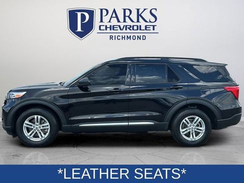 Used 2023 Ford Explorer XLT w/ Equipment Group 202A AWD/4WD image 4