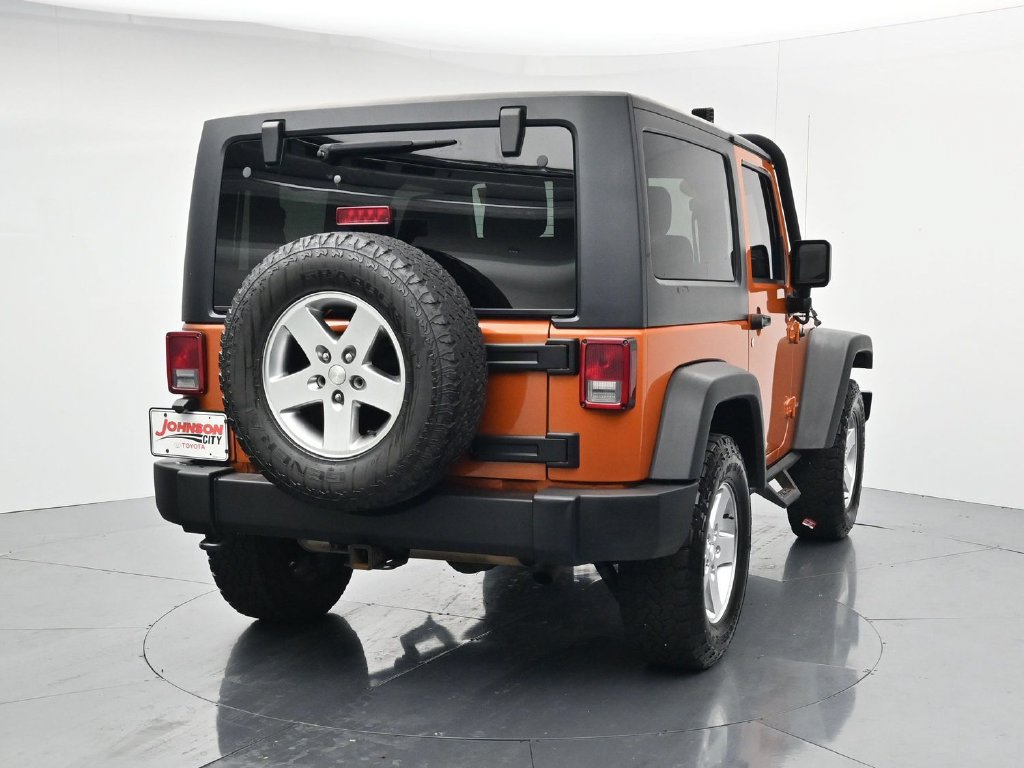 Used 2011 Jeep Wrangler Rubicon w/ Dual Top Group AWD/4WD image 6