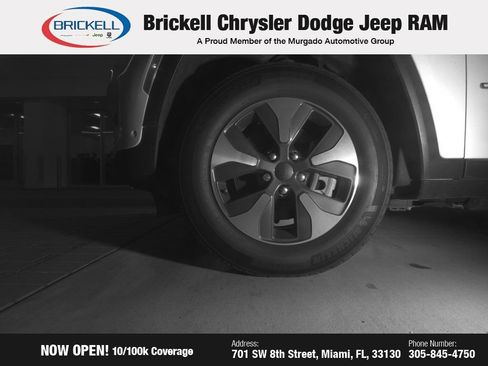 Used 2022 Jeep Grand Cherokee Limited 4xe w/ Luxury Tech Group II image 5