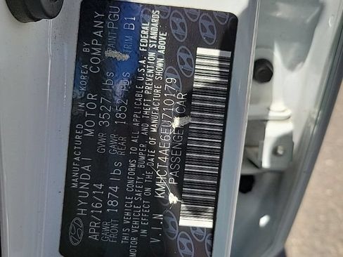 Used 2014 Hyundai Accent GLS FWD image 34