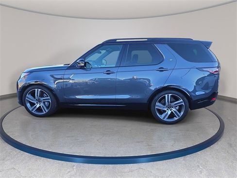 Used 2024 Land Rover Discovery Dynamic SE image 8