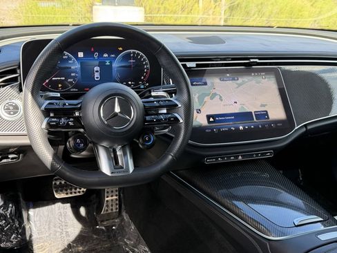 Certified 2025 Mercedes-Benz E 53 AMG e 4MATIC Sedan image 29