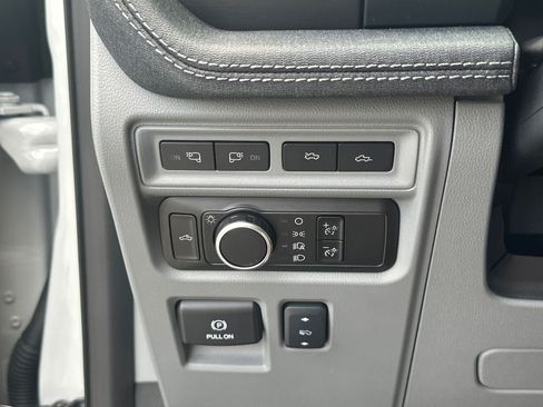 Certified 2024 Ford F150 Lightning Flash AWD/4WD image 34