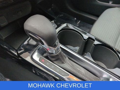 Certified 2024 Chevrolet Trax LT FWD image 16