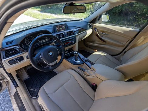 Used 2014 BMW 328i Sedan RWD image 9