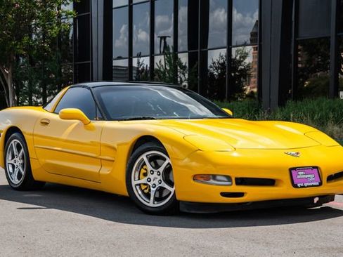 Used 2003 Chevrolet Corvette Coupe w/ Preferred Equipment Group image 31