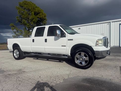 Used 2006 Ford F350 Lariat image 20
