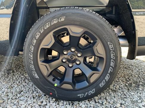 Used 2026 RAM 1500 Express AWD/4WD image 8