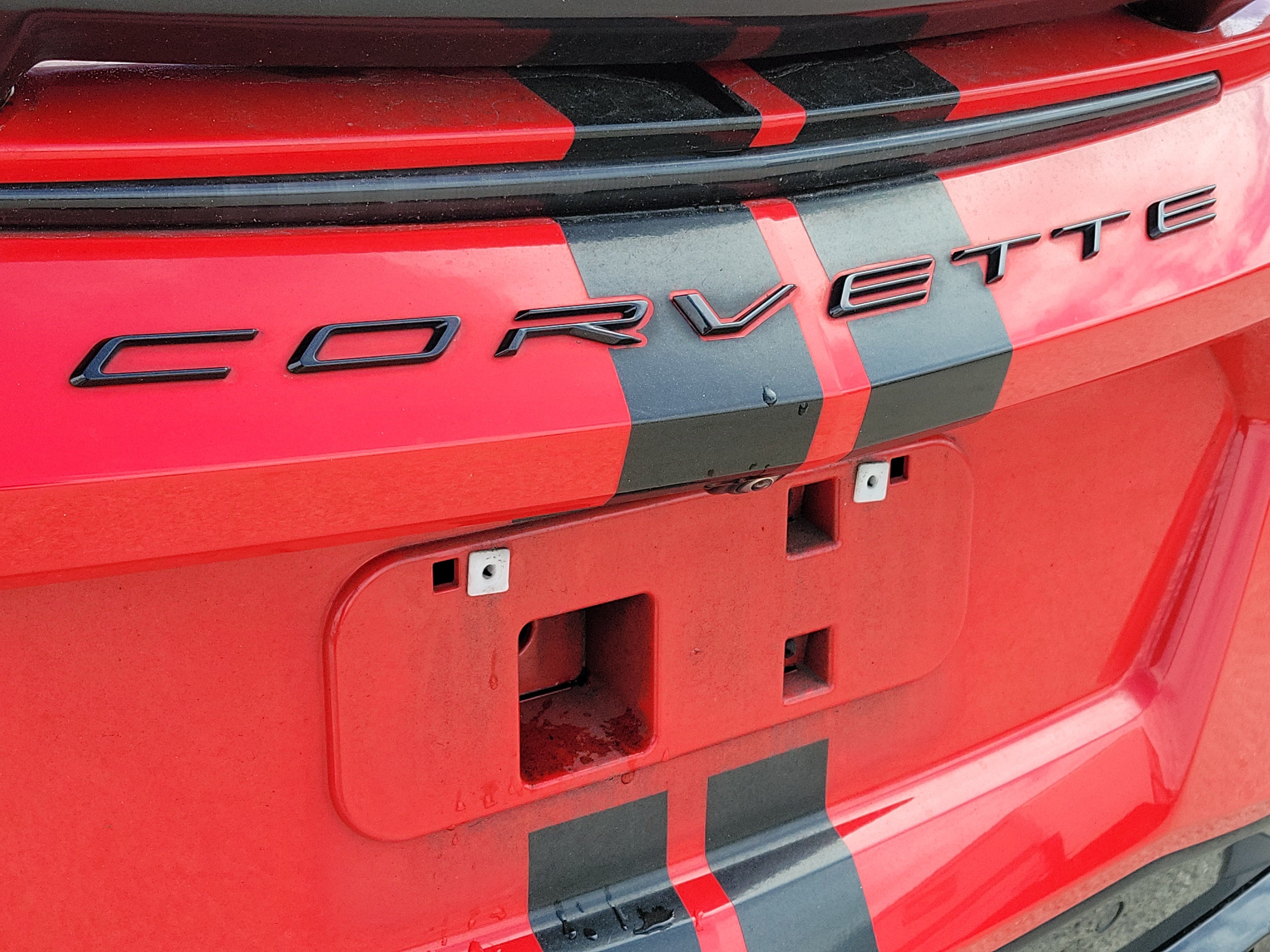 Used 2021 Chevrolet Corvette Stingray Preferred Cpe w/ Engine Appearance Package RWD image 10